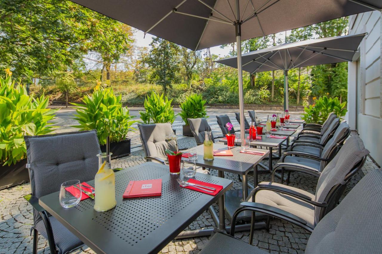 Park Inn Hotel Praha Bagian luar foto