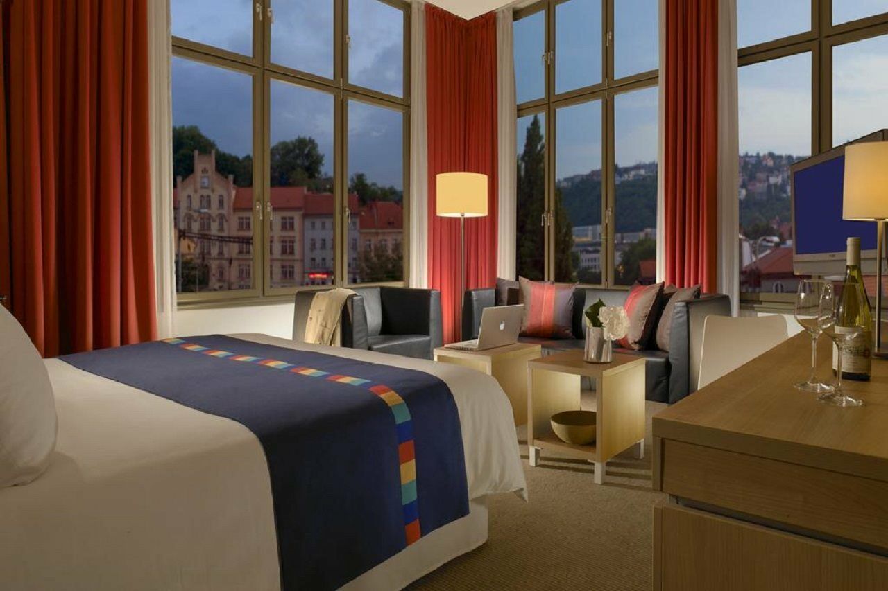 Park Inn Hotel Praha Bagian luar foto