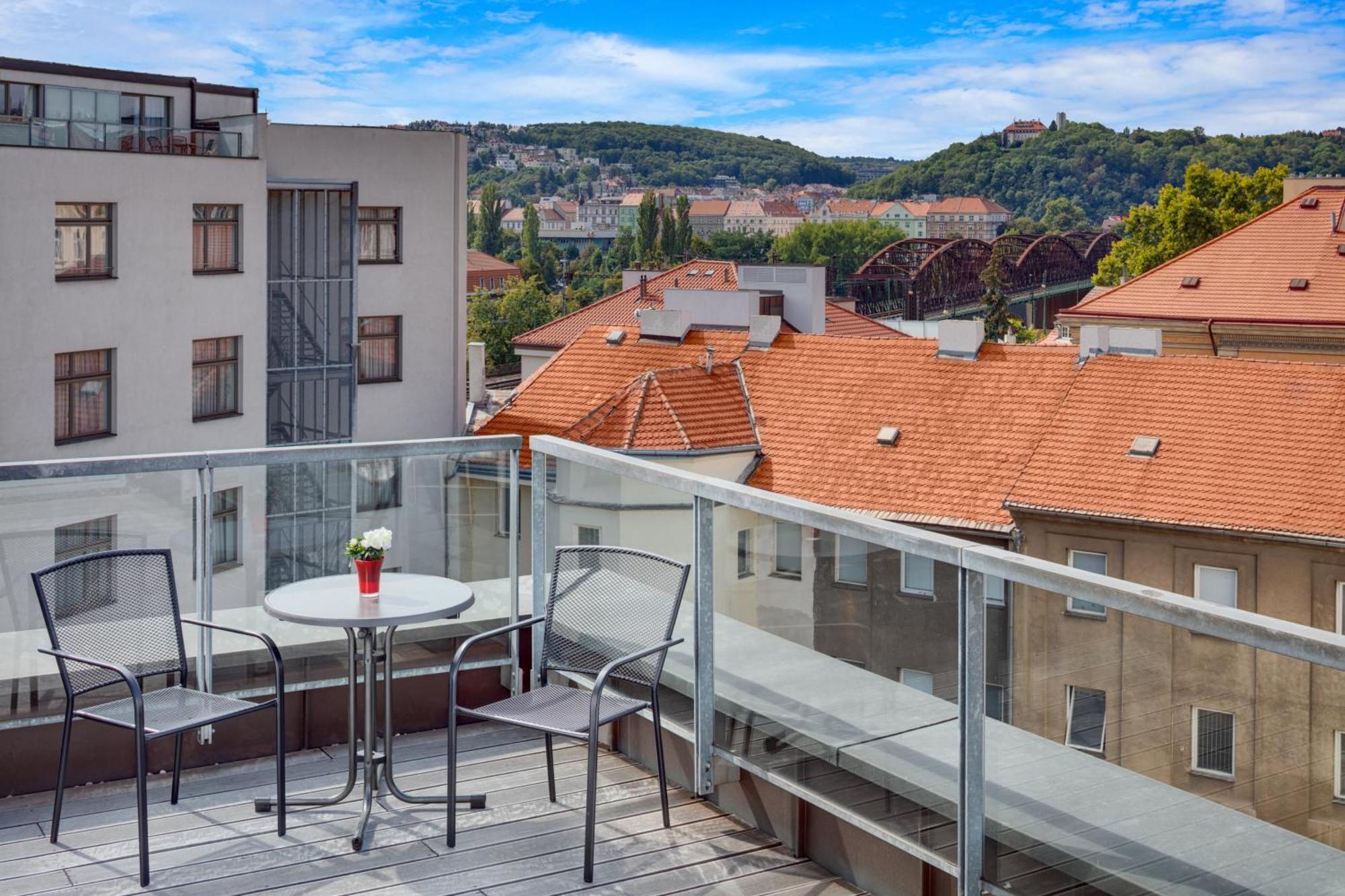 Park Inn Hotel Praha Bagian luar foto