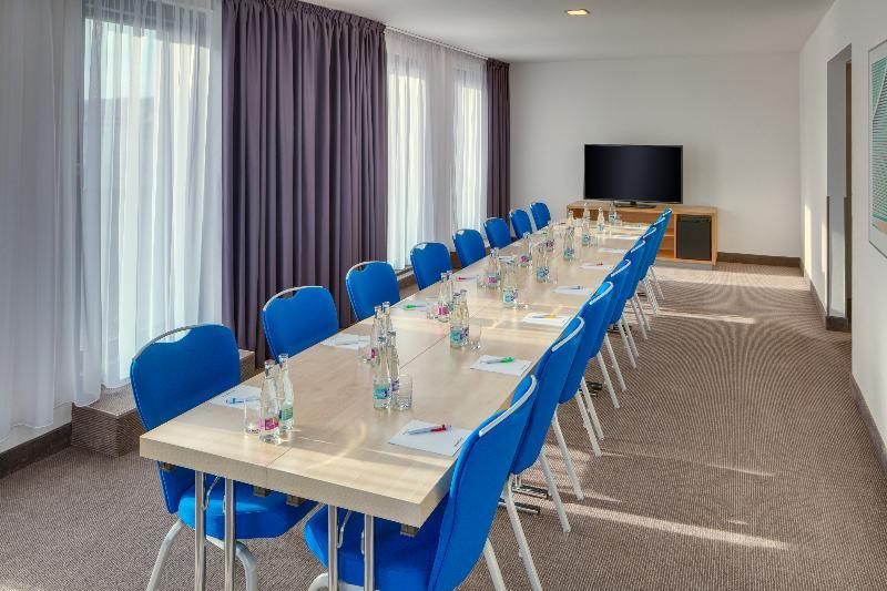 Park Inn Hotel Praha Bagian luar foto
